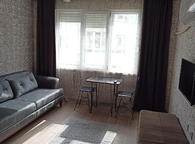 Konyaalti Tunc Apart